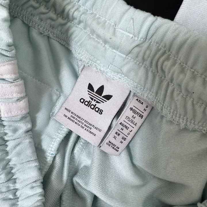 [BUNJANG] Adidas Training Pants Light Blue / 아디다스 트레이닝 팬츠 하늘색