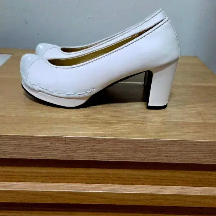 [BUNJANG] Ivory Hanbok Heels (7cm) / 한복꽃신. 한복신발. 한복구두