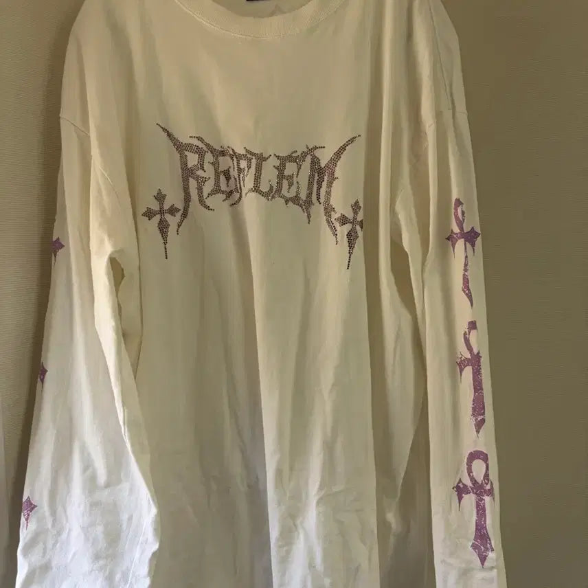 [BUNJANG] Replem Rhinestone Long T-shirt / 레플렘 라인스톤 롱티