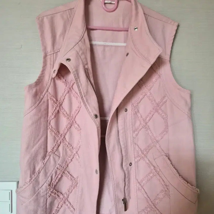 [BUNJANG] Pink Denim Jacket Vest / 핑크 데님 조끼 자켓 스타일