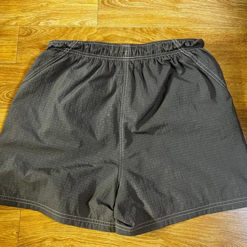 [BUNJANG] Nike Swoosh Shorts Size L / 나이키 스우시 반바지 L사이즈