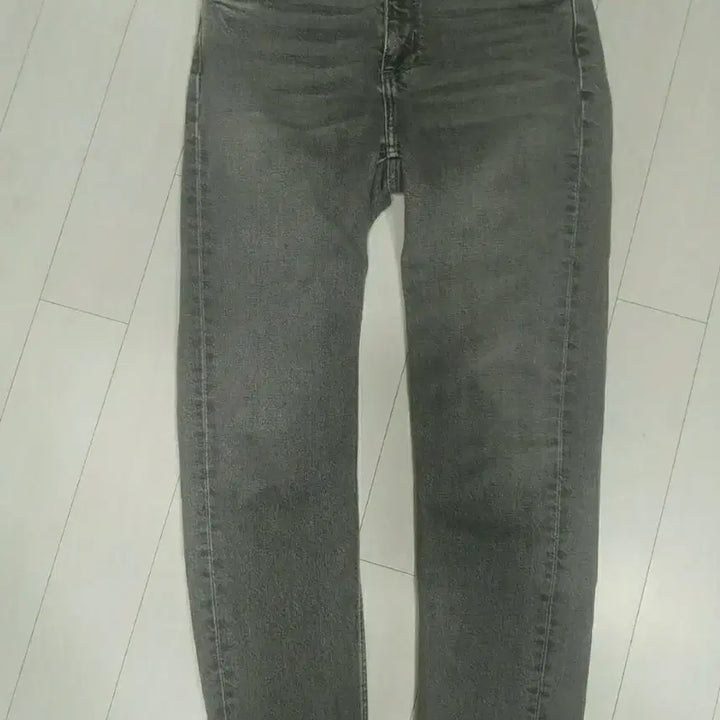 [BUNJANG] Zara Grey Washed Denim Jeans / 자라 그레이 워싱 데님 청바지