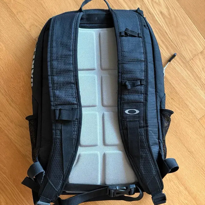 [BUNJANG] Oakley Backpack / 오클리 백팩