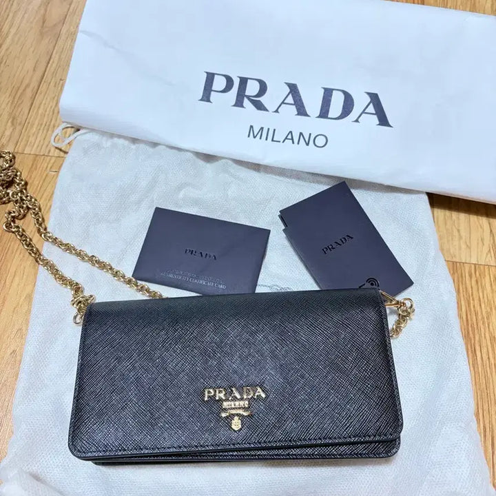 [BUNJANG] Prada Saffiano Mini Bag Black / 프라다 사피아노 미니백 블랙
