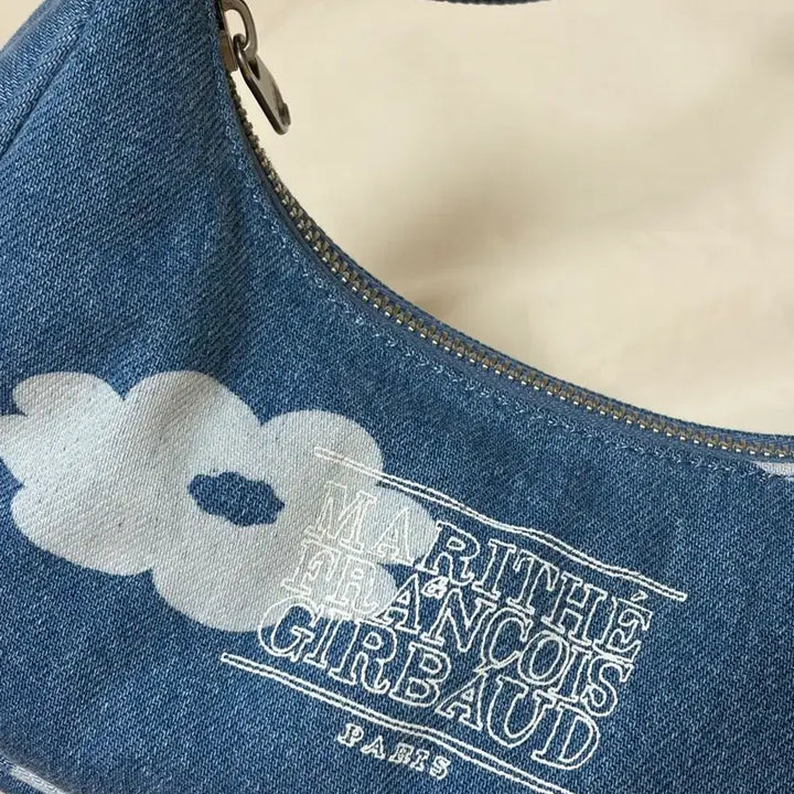 [BUNJANG] Marithe Francois Girbaud Denim Floral Shoulder Bag / 마리떼프랑소와저버 가방(택비포함)