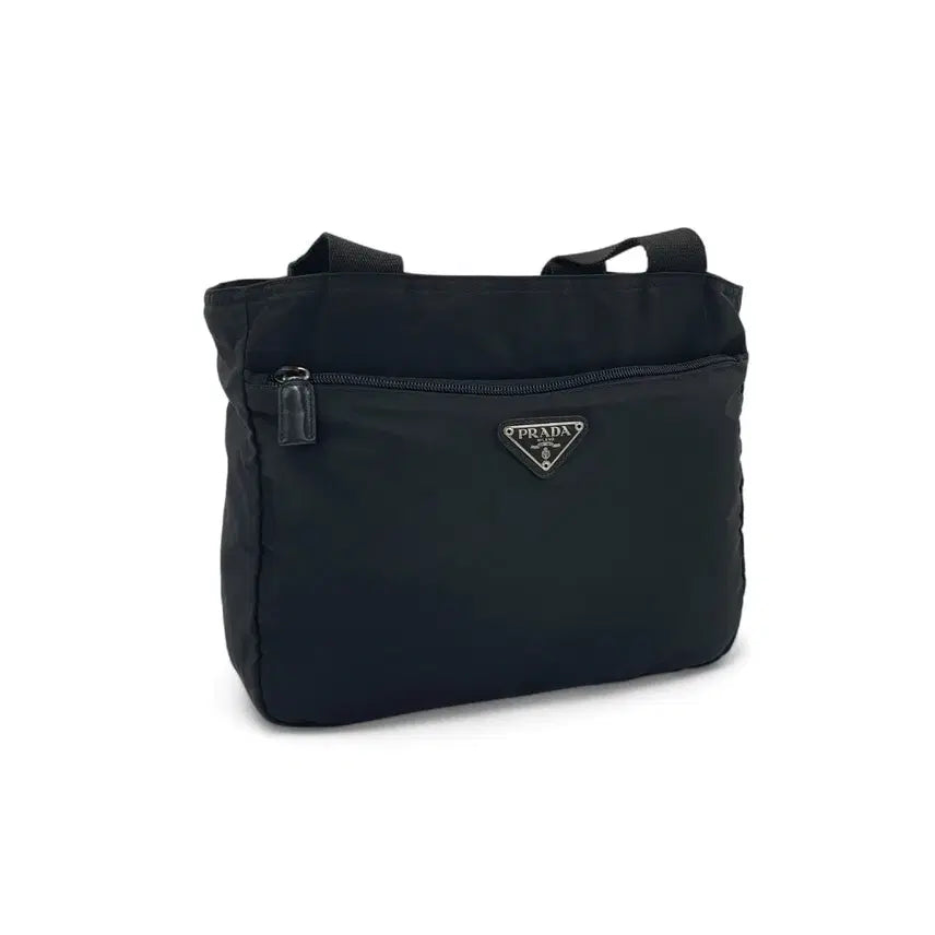 [BUNJANG] Prada Triangle Logo Re-Nylon Black Shoulder Bag / 프라다 삼각로고 리나일론 블랙 숄더백