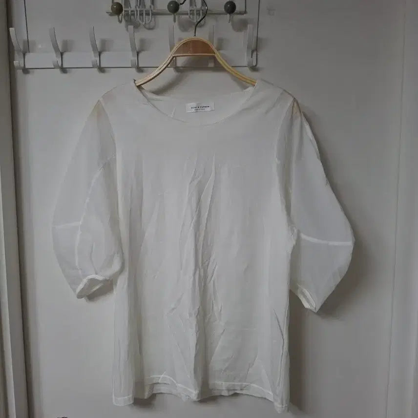 [BUNJANG] White Puff Sleeve Blouse (Size 55-66) / 화이트 블라우스 55~66반