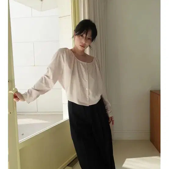 [BUNJANG] m.o.k Date Blouse / m.o.k 모크 mok 데이트 블라우스