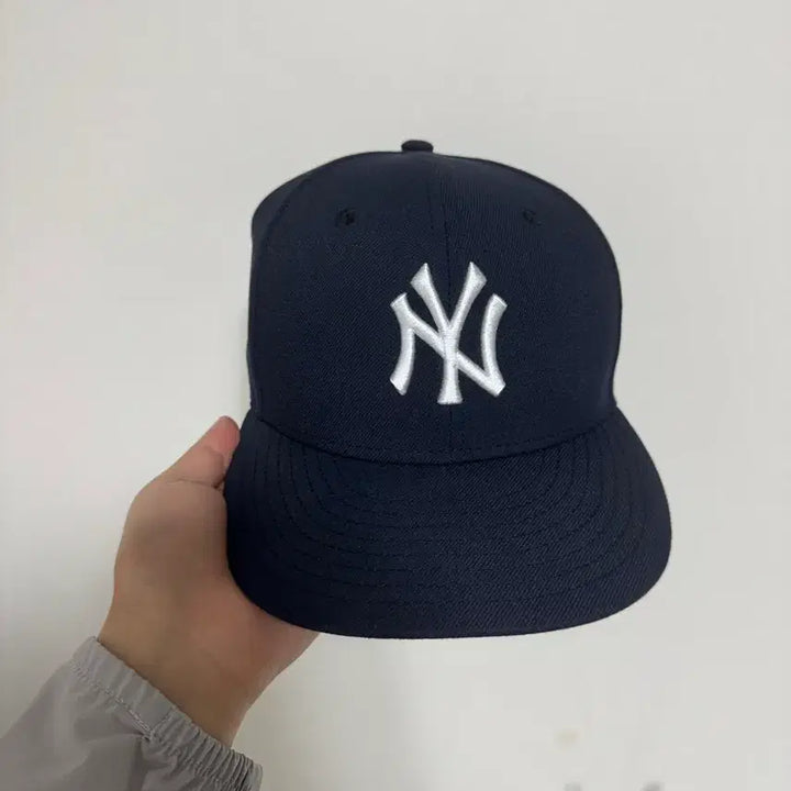 [BUNJANG] New Era MLB Yankees Navy Baseball Cap 734 / 뉴에라 MLB 양키스 네이비 볼캡 734