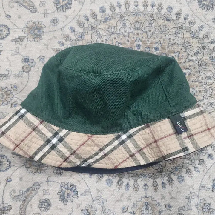 [BUNJANG] Beanpole Reversible Hunting Bucket Hat / 빈폴 리버시블 헌팅 버킷햇