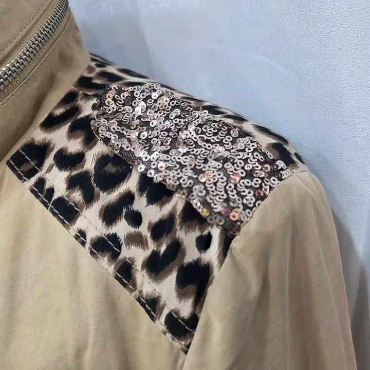 [BUNJANG] Egoist Beige Leopard Epaulet Field Jacket / 에고이스트 베이지 레오파드 견장 야상 점퍼