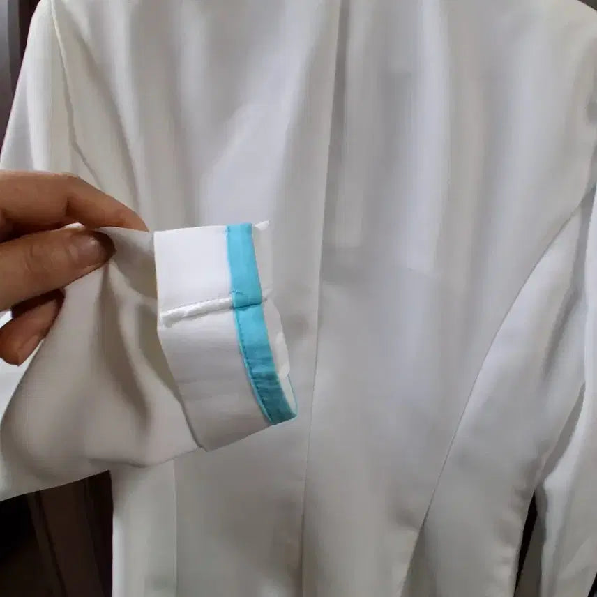 [BUNJANG] OZOC White Double Button Jacket / OZOC 화이트 더블 버튼 자켓(66)