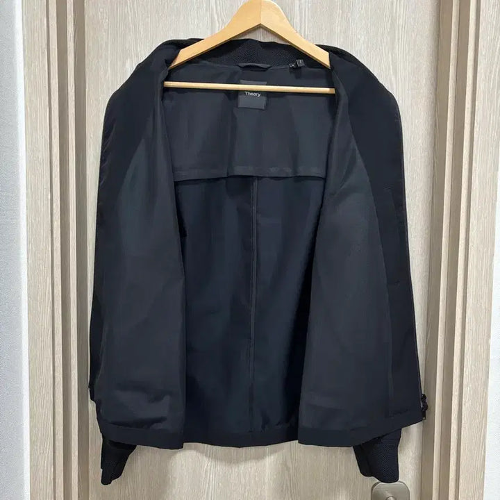 [BUNJANG] Theory DIMPSY Two-Way Zip-Up Jacket Black M / 띠어리 DIMPSY 바람막이 투웨이 집업 자켓M/블랙