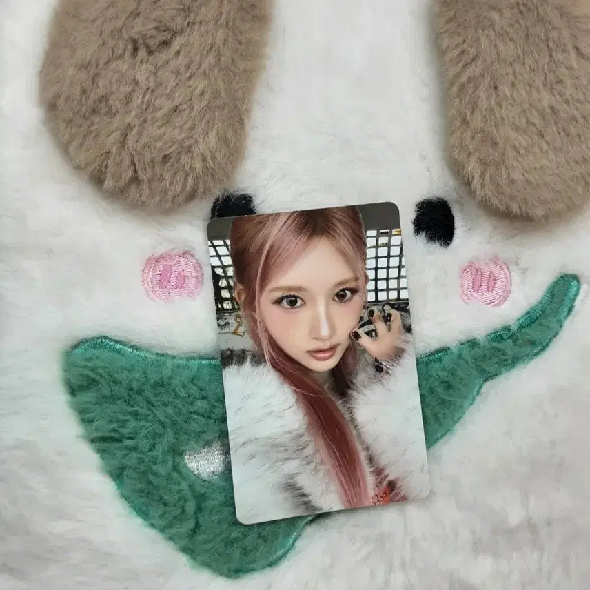 [BUNJANG] IVE Gaeul Abubu Photocard / 아이브 가을 아부부 포카