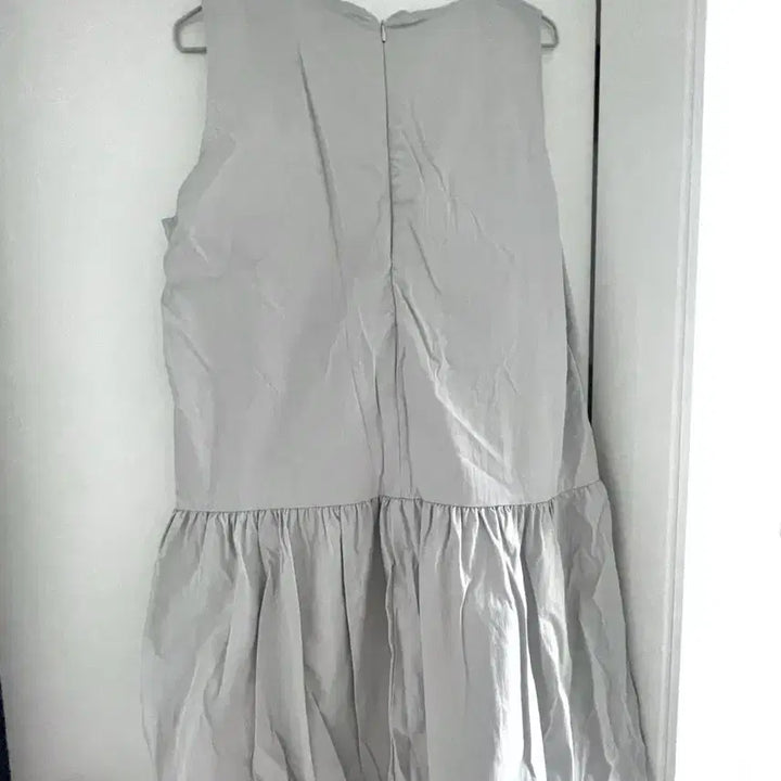 [BUNJANG] Round Neck Sleeveless Flare Mini Dress / 라운드넥 민소매 플레어 원피스