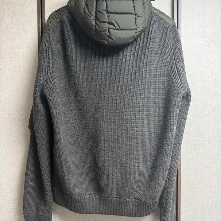 [BUNJANG] Moncler Knit Padded Jacket Khaki 2XL / 몽클레어 니트패딩 카키 2xl