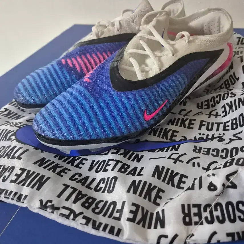 [BUNJANG] Nike Phantom 6 Soccer Cleats 265 / 나이키 팬텀6 265