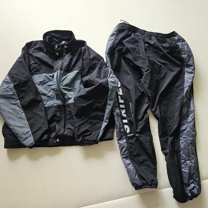 [BUNJANG] Adidas Word Woven Jacket &amp; Pants Set (Top M, Bottom S) / 아디다스 워드 우븐 자켓 팬츠 세트 상의M 하의S