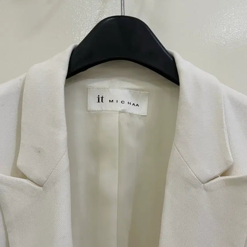 [BUNJANG] IT MICHAA White Jacket / 잇미샤 화이트 자켓
