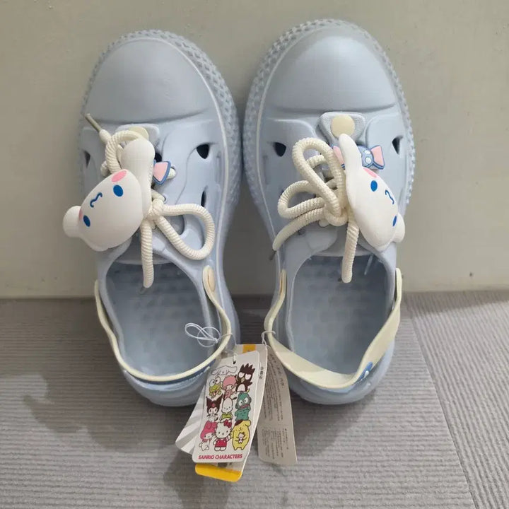 [BUNJANG] Sanrio Cinnamoroll Crocs Shoes / 산리오 시나모롤 크록스 신발