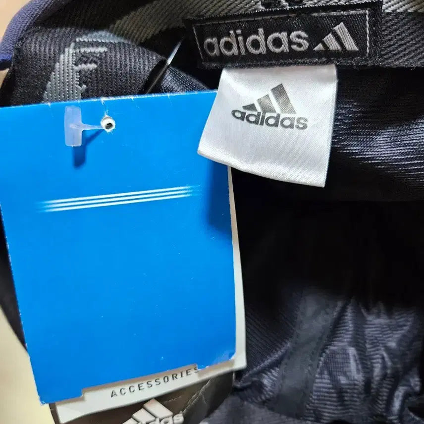[BUNJANG] Adidas Navy Ball Cap Hat / 아디다스 네이비 볼캡 모자 새제품