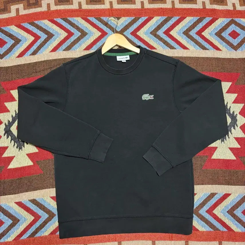 [BUNJANG] Lacoste Crocodile Big Logo Sweatshirt Black / 100) 라코스테 악어 빅로고 맨투맨 블랙