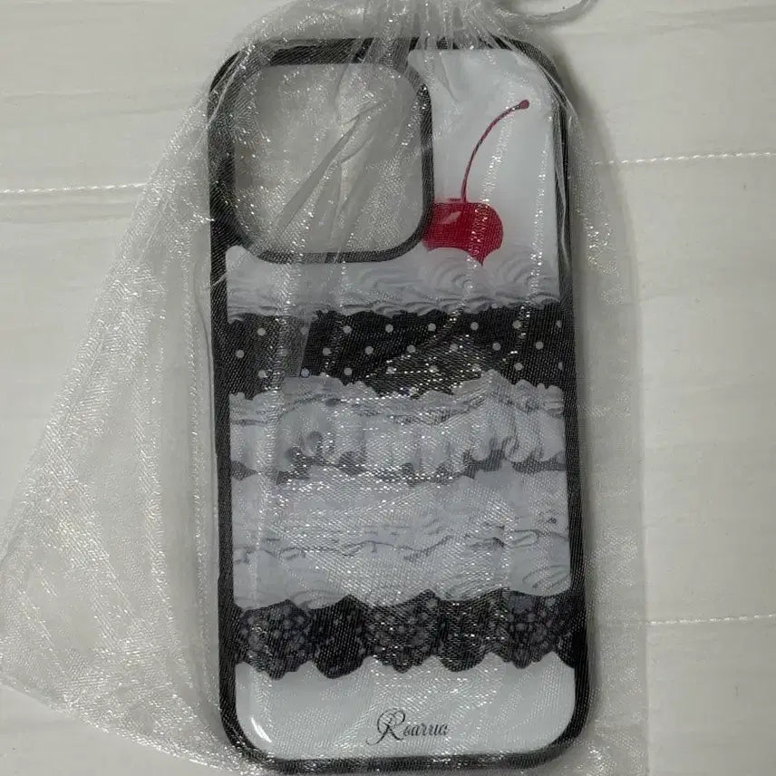 [BUNJANG] Roarua Cherry Case iPhone 16 Pro / Roarua 체리 케이스 아이폰 16프로