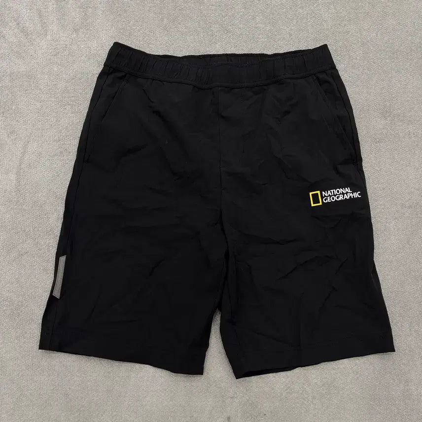 [BUNJANG] National Geographic Black Shorts / 81 내셔널지오그래픽 블랙 반바지