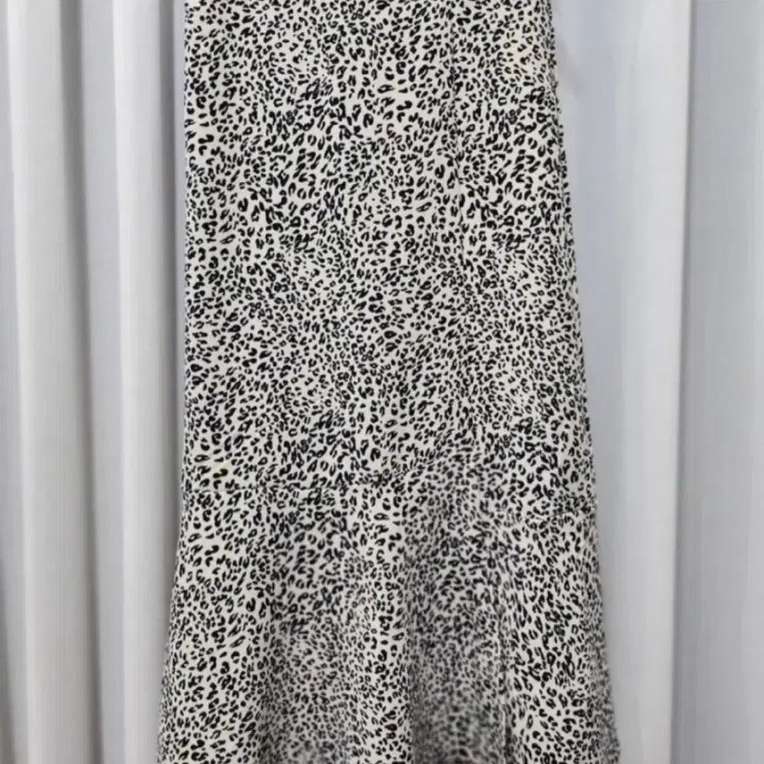 [BUNJANG] Leopard Pattern Long Flare Skirt / 레오파드 패턴 롱 스커트