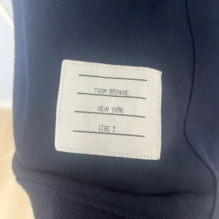 [BUNJANG] Thom Browne Sweatshirt / 톰브라운 맨투맨 2 무하자급