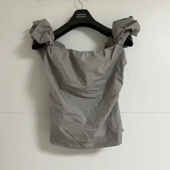 [BUNJANG] Musinsa Puff Sleeveless Blouse / 무신사 퍼프 민소매 블라우스