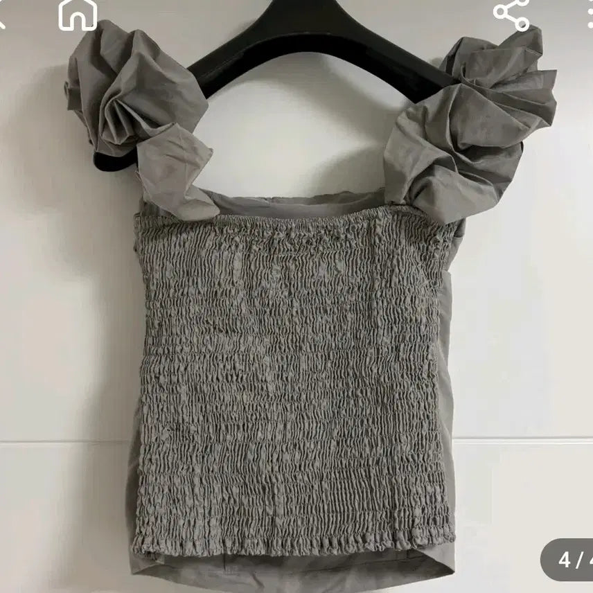 [BUNJANG] Musinsa Puff Sleeveless Blouse / 무신사 퍼프 민소매 블라우스