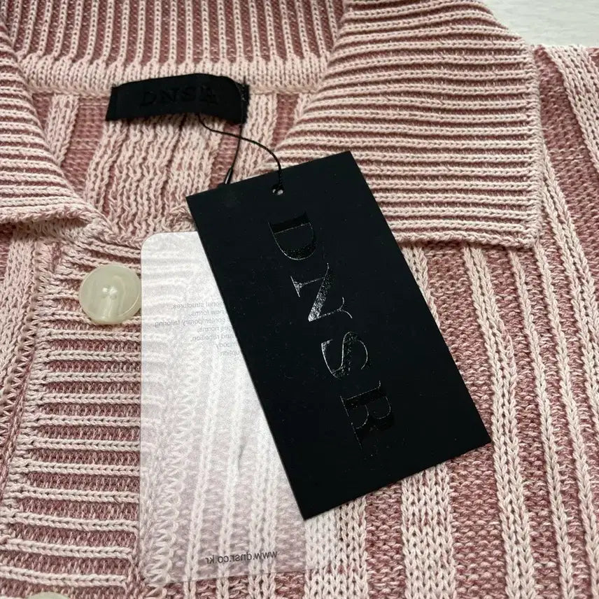 [BUNJANG] DNSR Double Texture Crop Knit Cardigan L Size / 디앤에스알 더블 텍스처 크롭 니트 카라 가디건 L사이즈