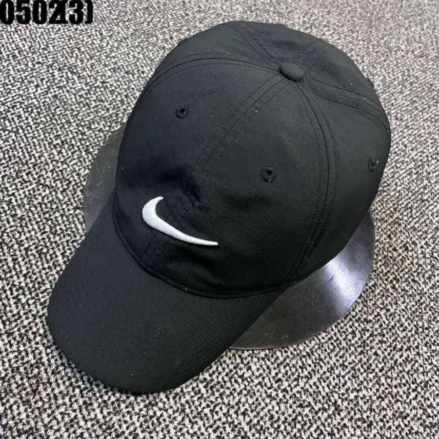 [BUNJANG] Nike Swoosh Cap Black / 나이키 스우시 볼캡 블랙 0502