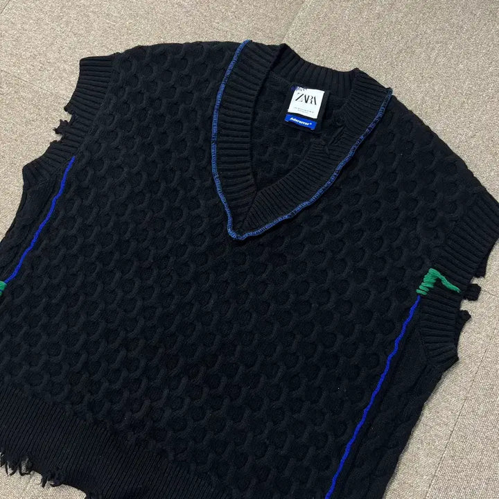 [BUNJANG] Zara x ADER Error Oversized Knit Vest XL / [XL] 자라 x 아더에러 오버사이즈 니트조끼