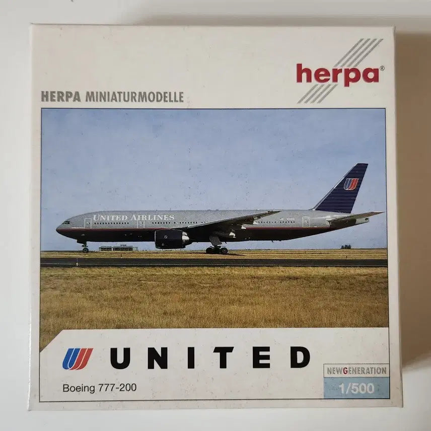[BUNJANG] Herpa United B777-200 1/500 Scale Model / Herpa United B777-200 1:500