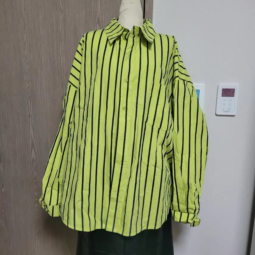 [BUNJANG] Ripen Studio Oversized Lime Stripe Shirt / 새상품) 리펜 스튜디오 오버핏 라임 스트라이프 셔츠