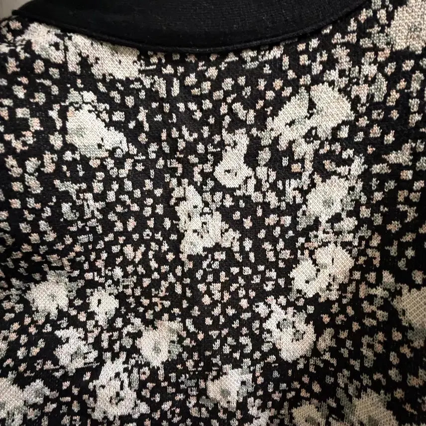 [BUNJANG] JSNY Floral Pattern Short Sleeve Knit Cardigan / JSNY 플로럴패턴 반팔 니트 가디건