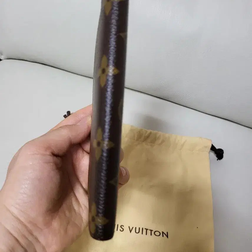 [BUNJANG] Louis Vuitton Passport Holder / 루이비통 여권지갑 정품