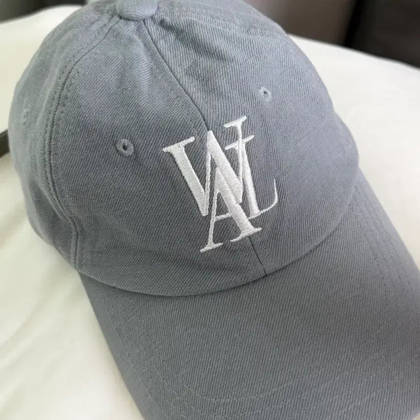 [BUNJANG] Wooralong Dusty Blue Ball Cap / 우알롱 볼캡 모자 더스티블루