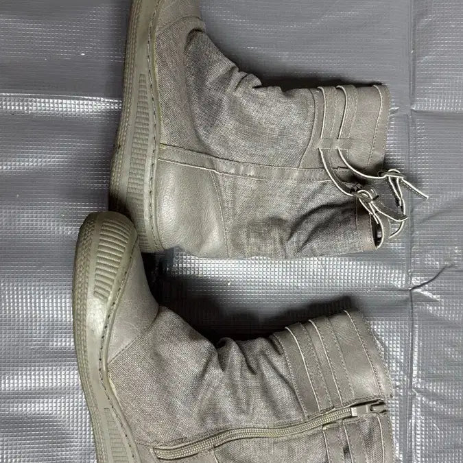 [BUNJANG] Rui Hill Gray Ankle Boots / Rui Hill 그레이 부츠 230 판매합니다.