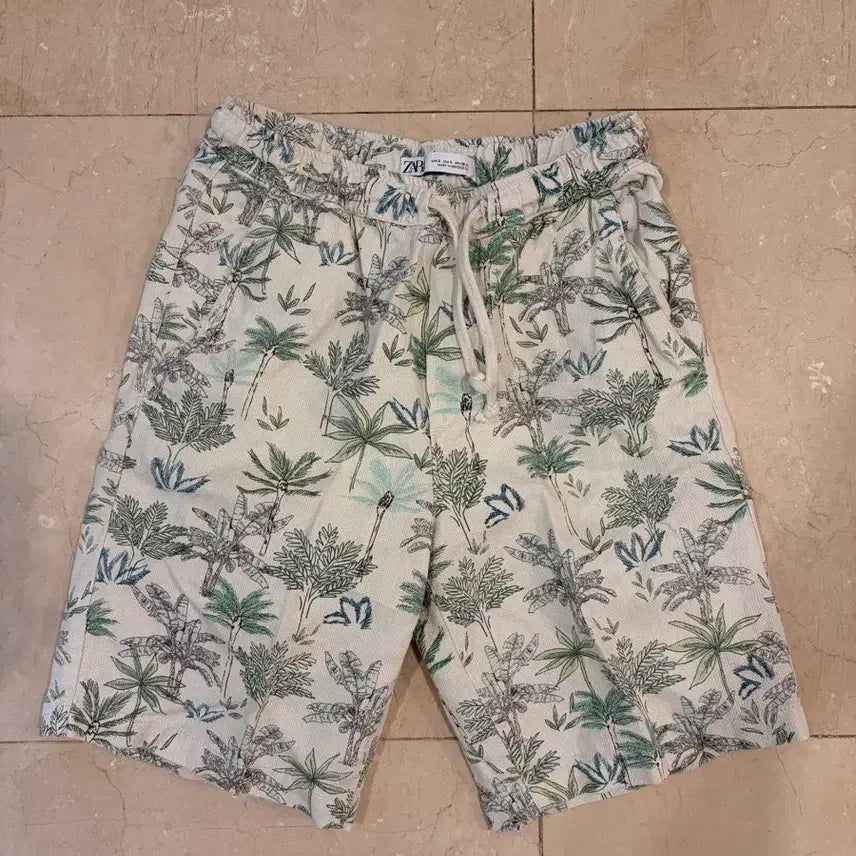 [BUNJANG] Zara Palm Tree Shorts / (S) 자라 야자수 반바지