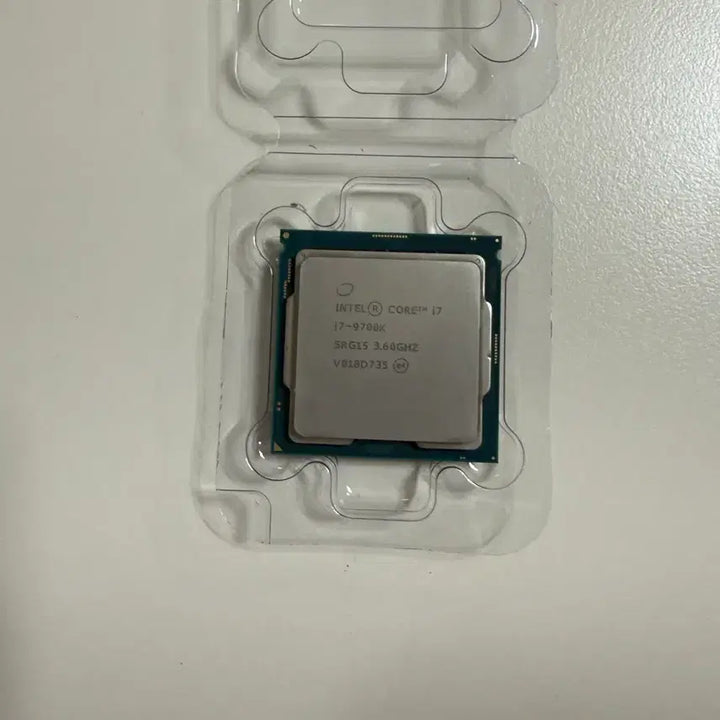 [SOLD OUT] 인텔 i7-9700K CPU 3.6GHz