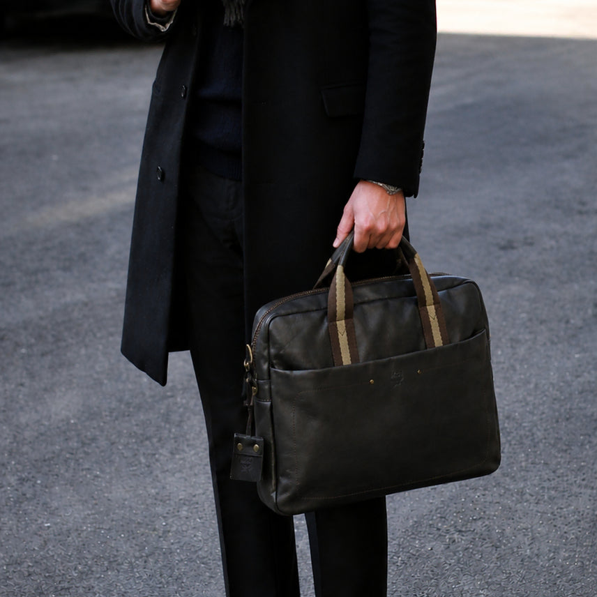 [BUNJANG] MCM Leather Tote Bag / 너무 튀지 않아서 더 멋있는 색감 MCM