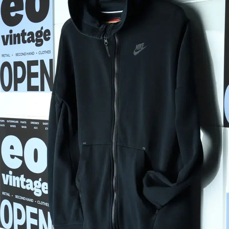 [BUNJANG] Nike Tech Pack Functional Full-Zip Hoodie Black / W(S-M) 나이키 후드집업 테크팩 블랙 기능성-1861E