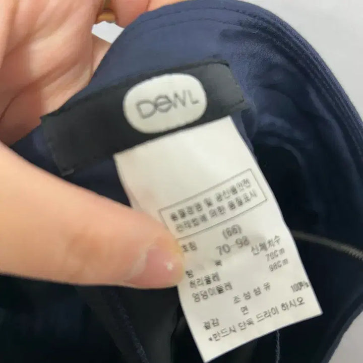 [BUNJANG] DEUEL Navy Button Detail Shorts / 듀엘 네이비 버튼 장식 반바지 숏팬츠 66