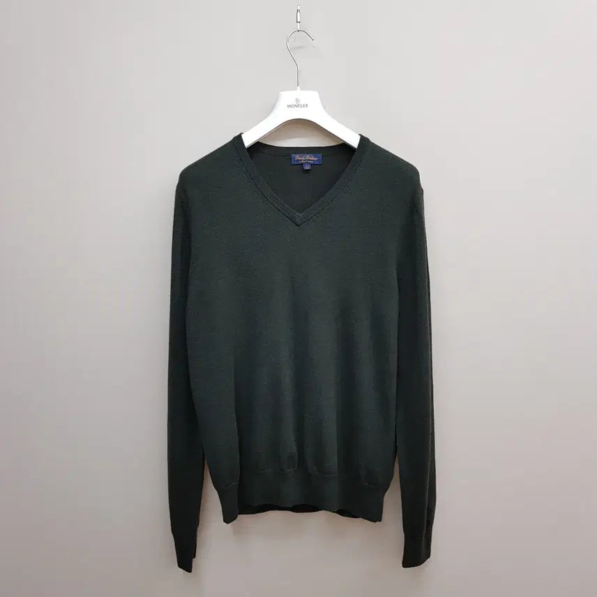 [BUNJANG] Brooks Brothers Saxxon Wool V-Neck Knit L Size / 브룩스브라더스 Brooks Brother  색슨 울 V넥 니트 L사이즈