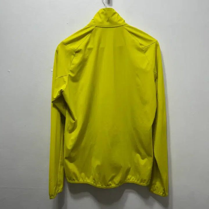 [BUNJANG] Descente Neon Yellow Windbreaker Jacket L / 데상트 형광 옐로우 바람막이 자켓 L