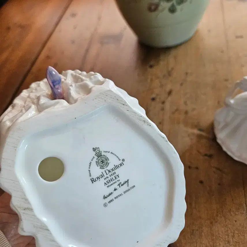 [BUNJANG] Royal Doulton Figurine Set / 로얄덜튼 피겨린 세트