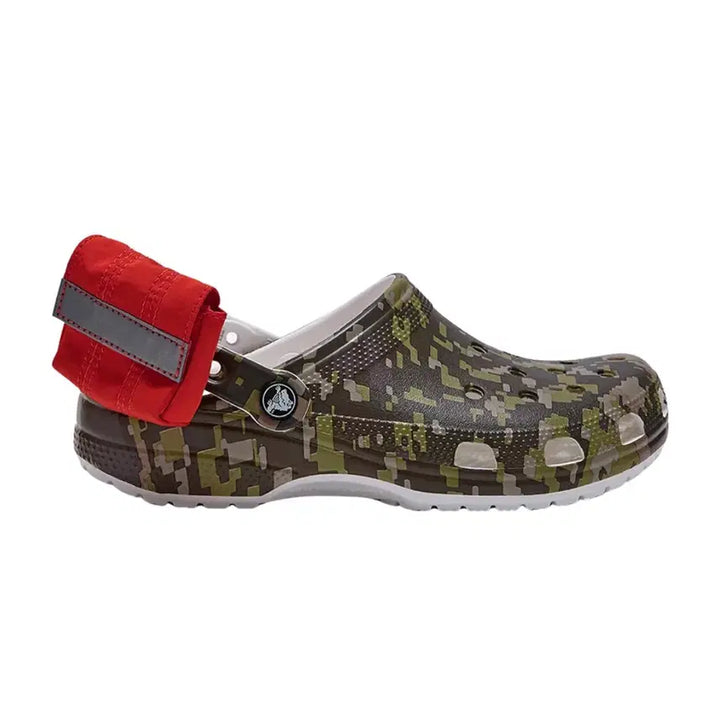 [BUNJANG] Crocs Classic Digital Camo Clogs Beige / 크록스 클래식 디지털 카모 베이지 클로그